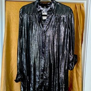 Oversized blouse in metallic gray